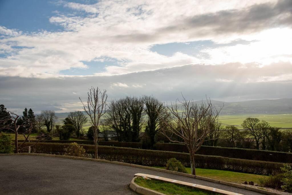 Hillside House- Wild Atlantic Way Villa Burnfoot Dış mekan fotoğraf